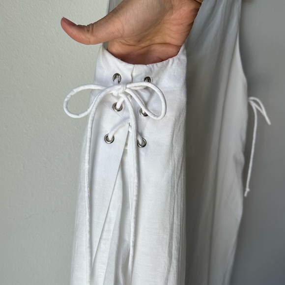 BCBGernation // Eyelet Embroidered A-line White dress Size S NWT - Picture 6 of 14